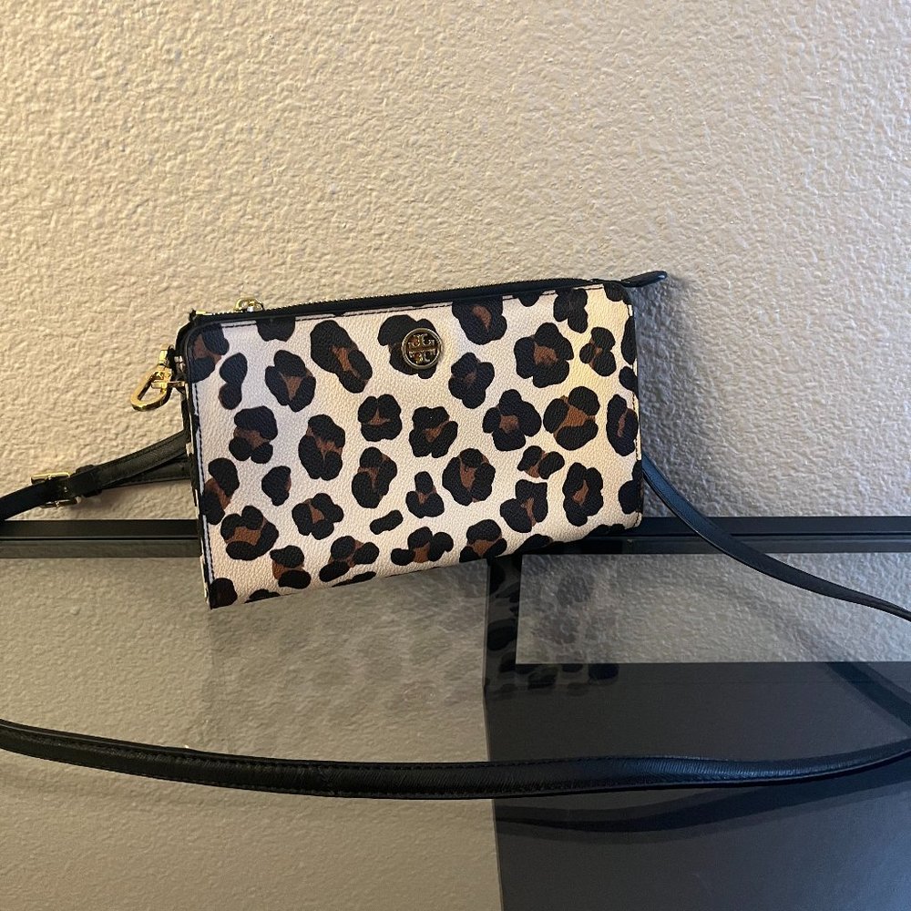 Tory Burch Ocelot Leopard crossbody purse